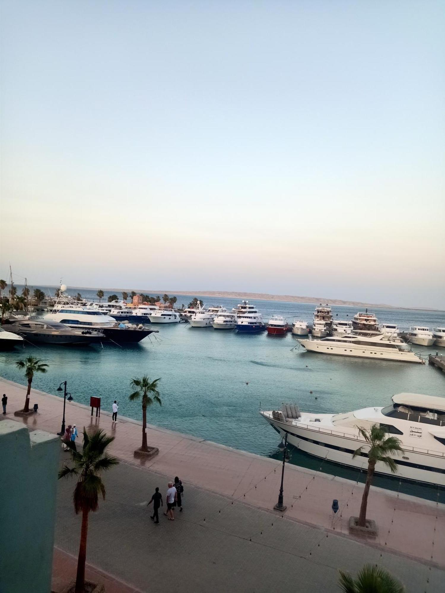 Comfort Marine * Hurghada